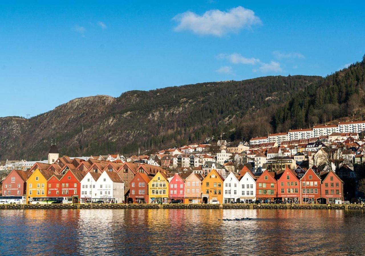 Bergen City Center Apartment Екстер'єр фото