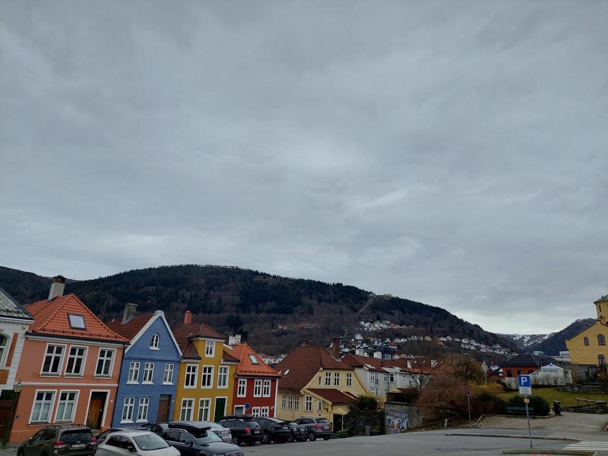 Bergen City Center Apartment Екстер'єр фото