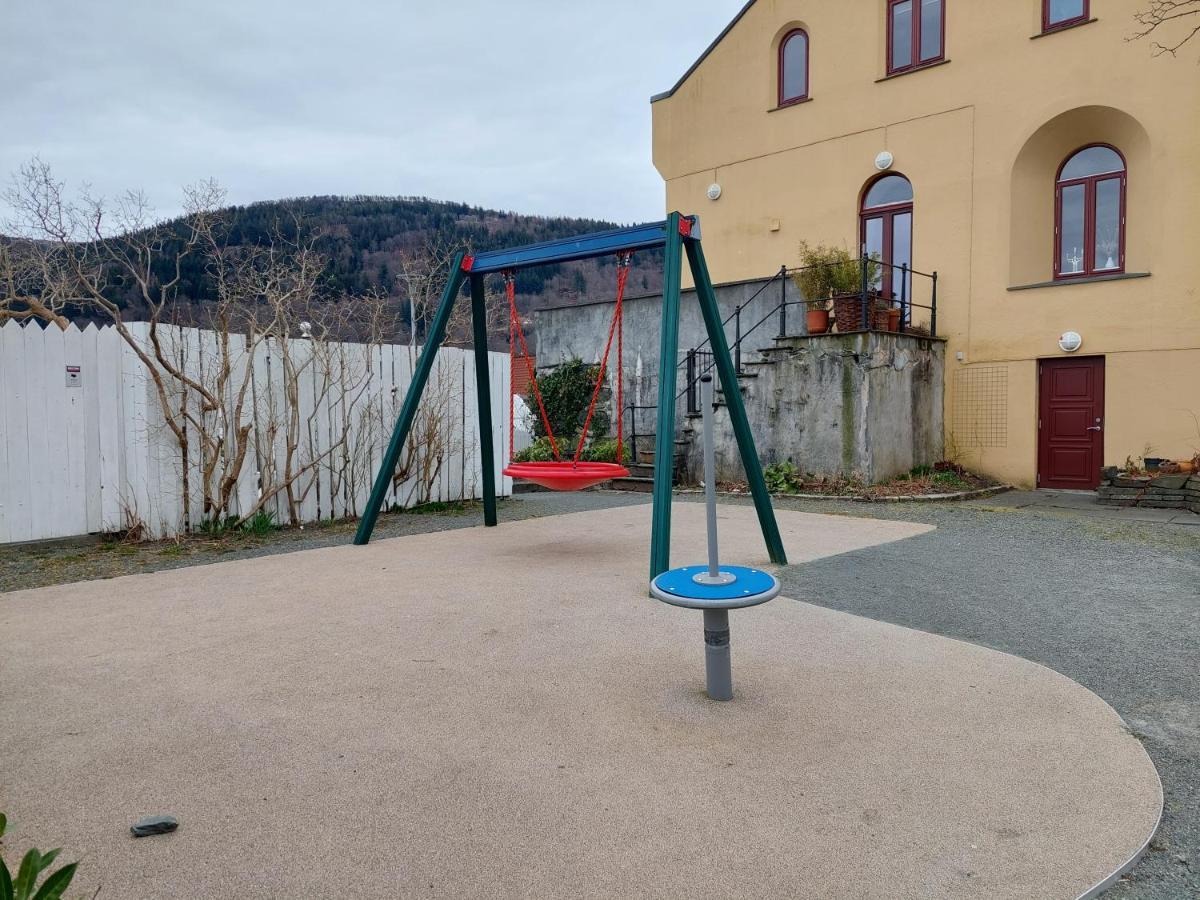 Bergen City Center Apartment Екстер'єр фото