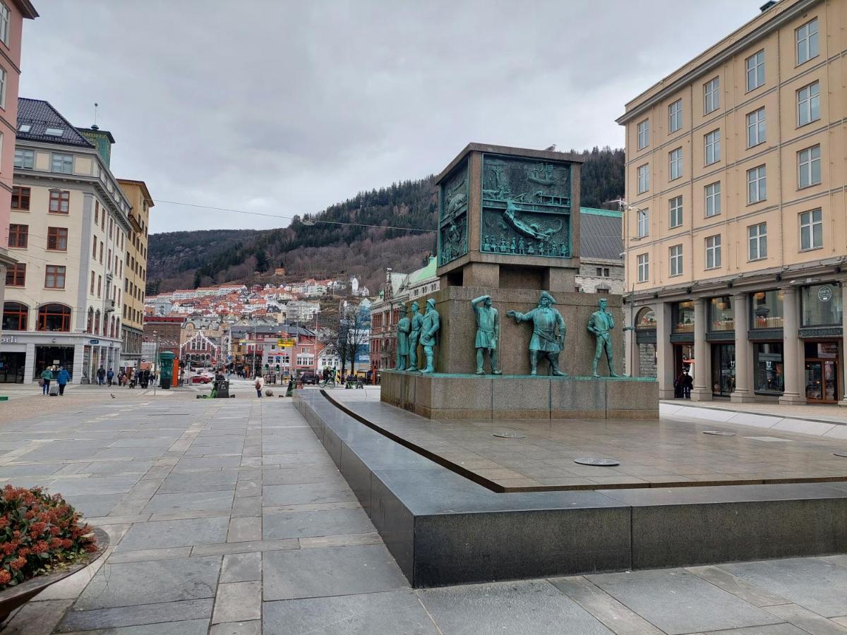 Bergen City Center Apartment Екстер'єр фото