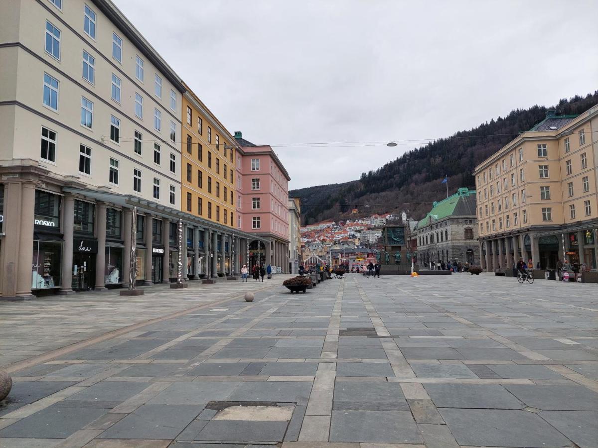 Bergen City Center Apartment Екстер'єр фото